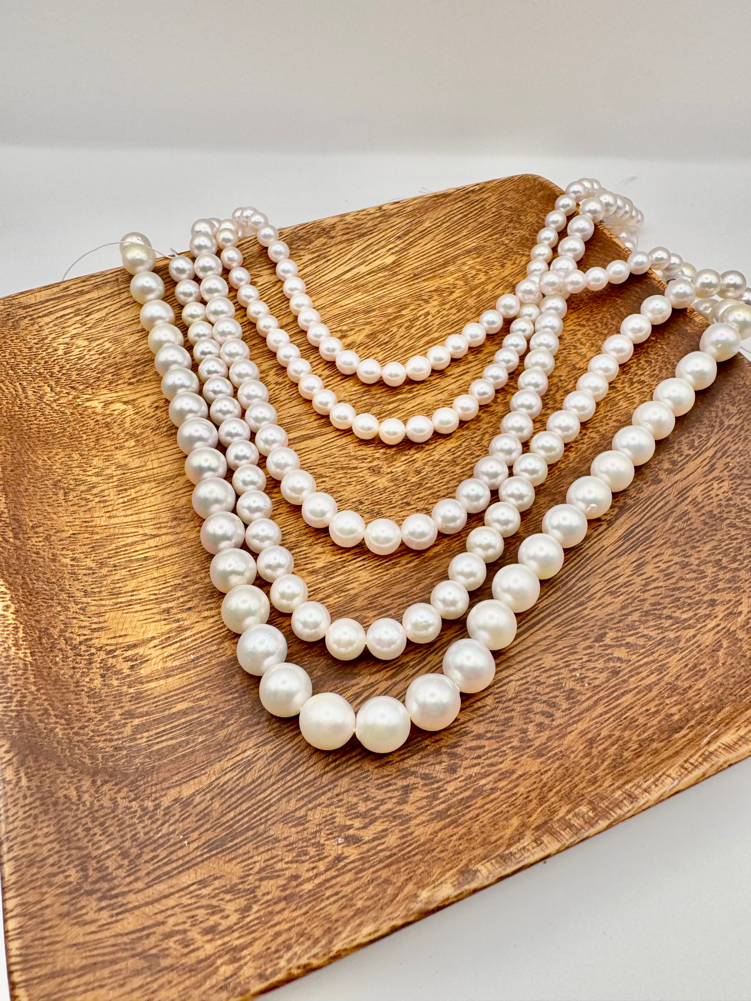 White South Sea Strands