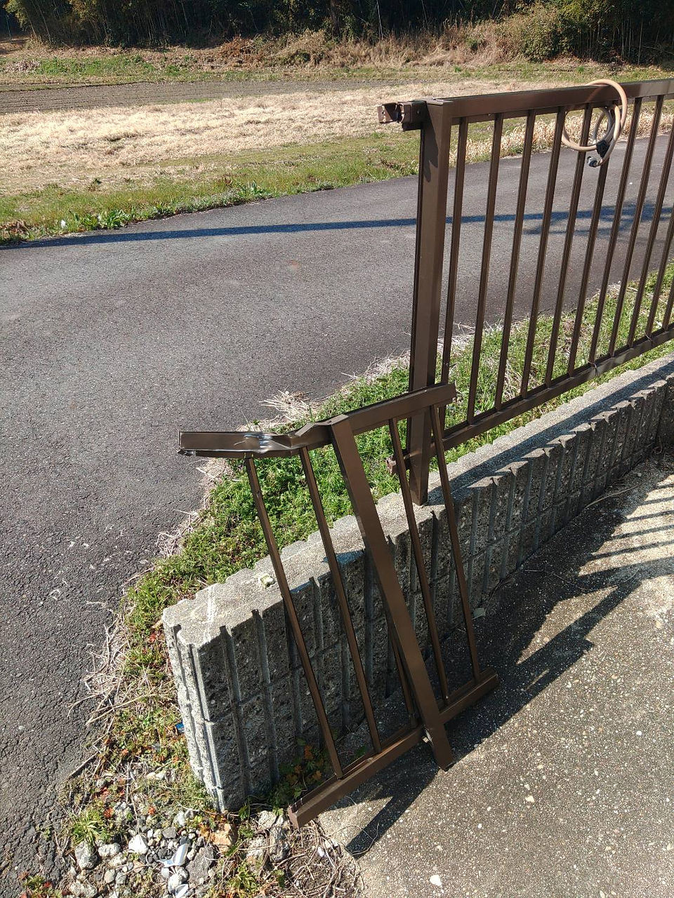 フェンス修理