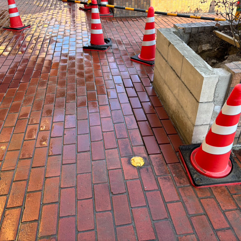 マンション外構工事　タイル張り