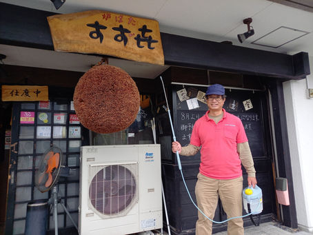 御幸本町の炉ばたすずきに害虫ブロック施工