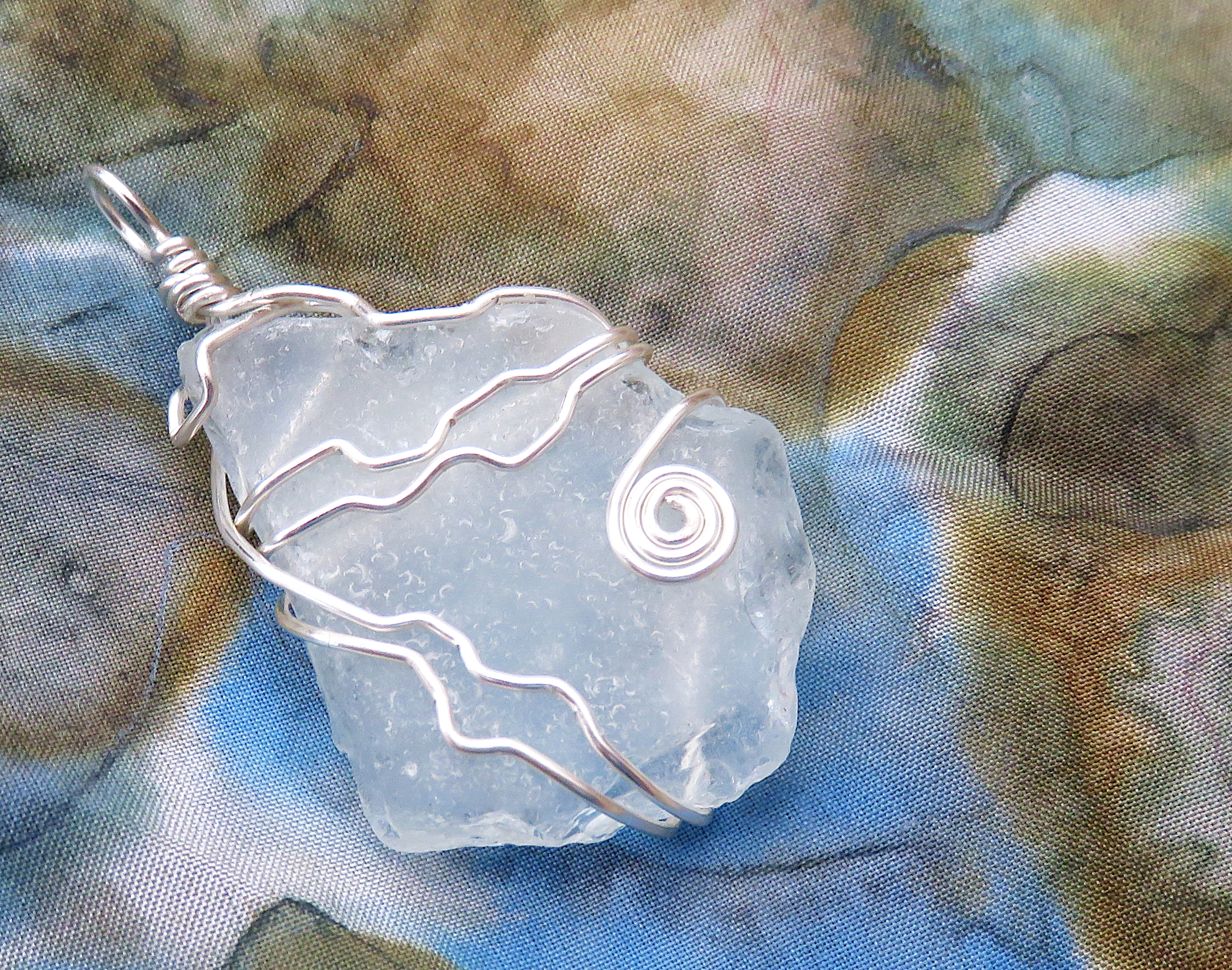 165 silver on white large double wiggles