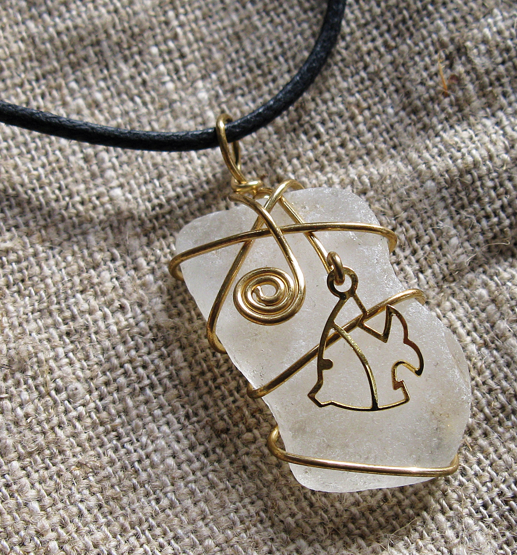 091 gold freeform with fish outline charm 3