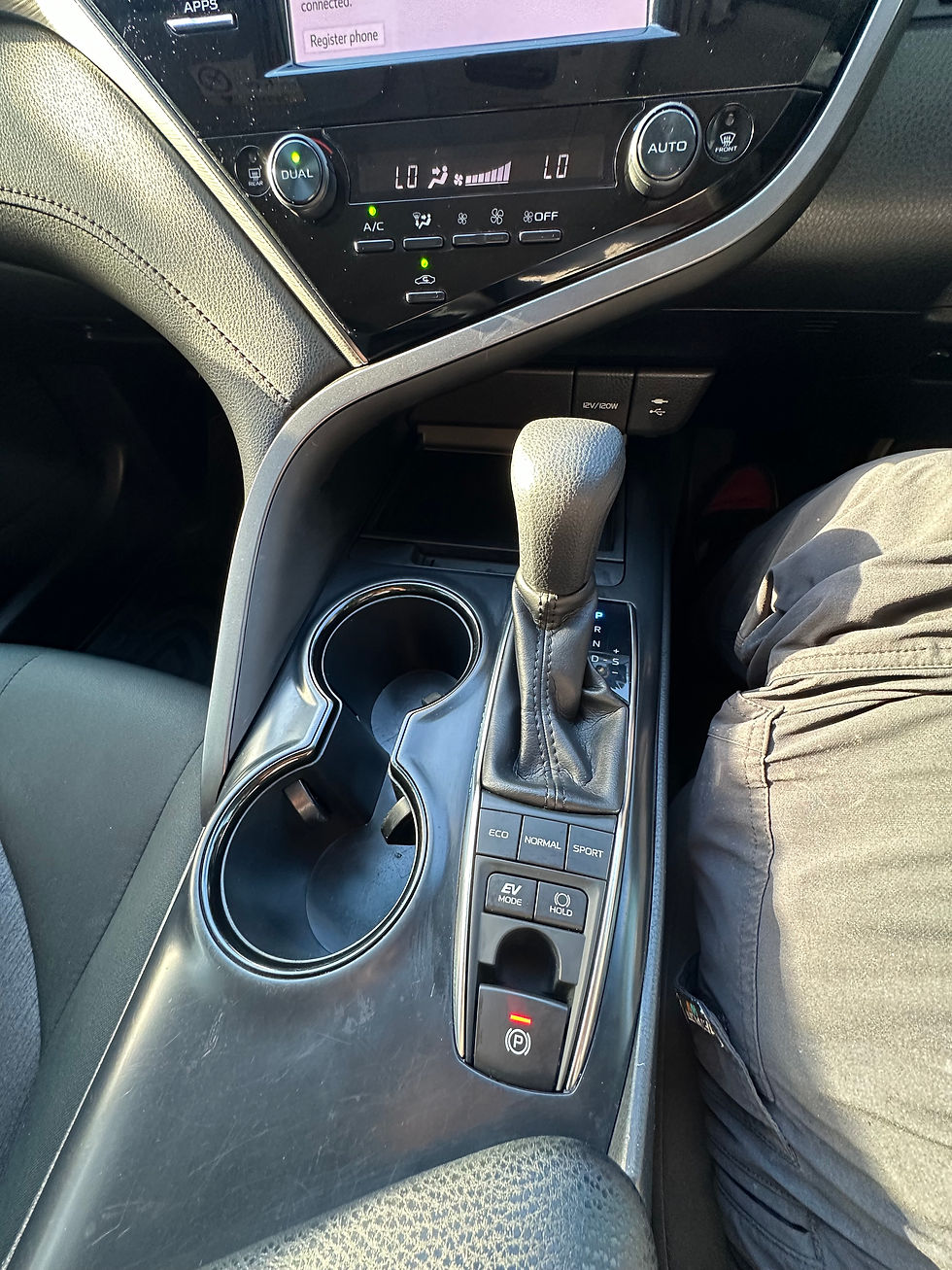 Thumbnail: 2019 Toyota Camry Ascent Hybrid 