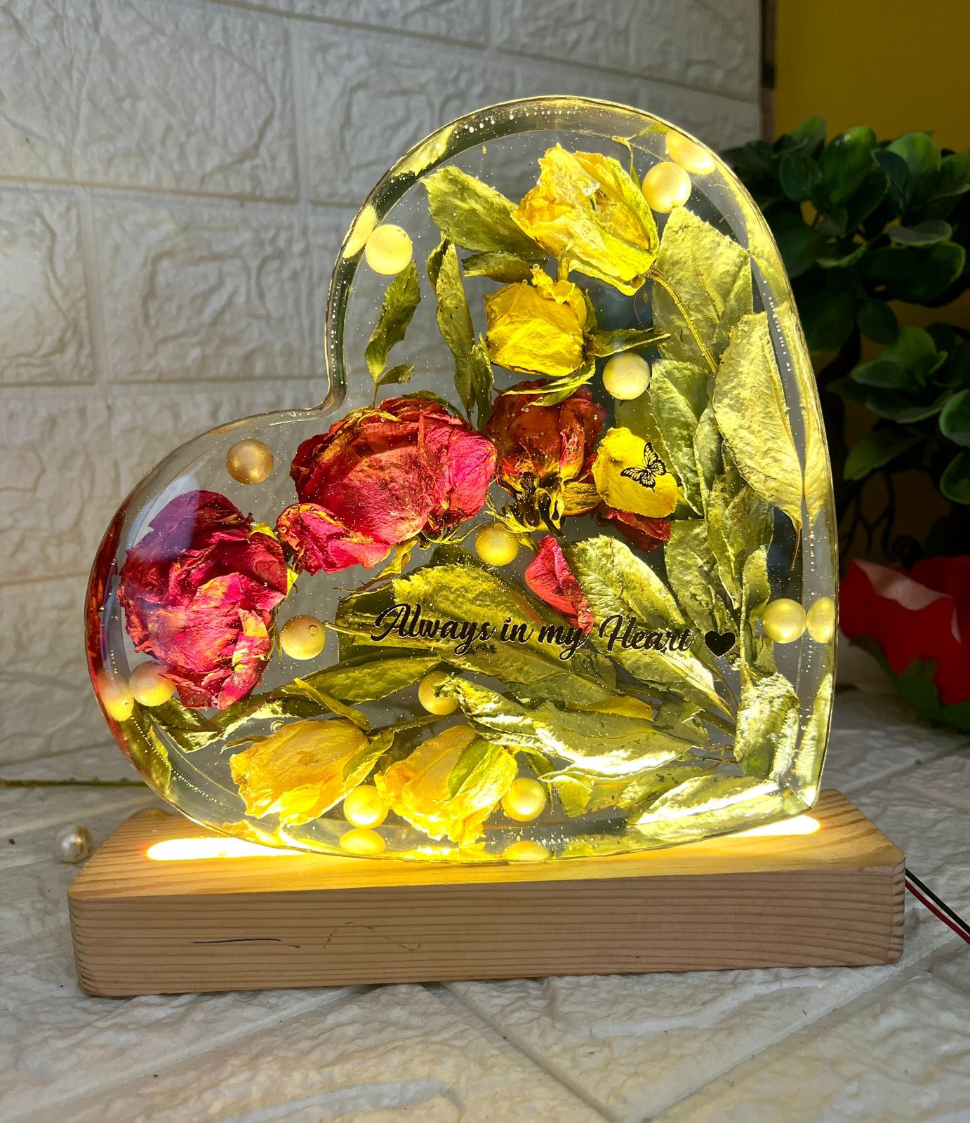 8 in heart deep pour frame with LED