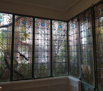 La grande verrière Art Nouveau de 10 vitraux restaurés