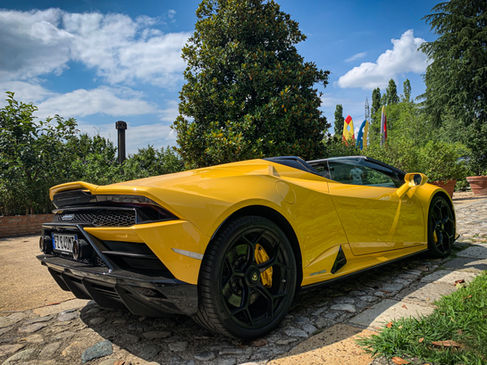 Lamborghini Huracan Spider Evo Noleggio Auto Matrimonio Milano Como Lake Lecco Bergamo Mon