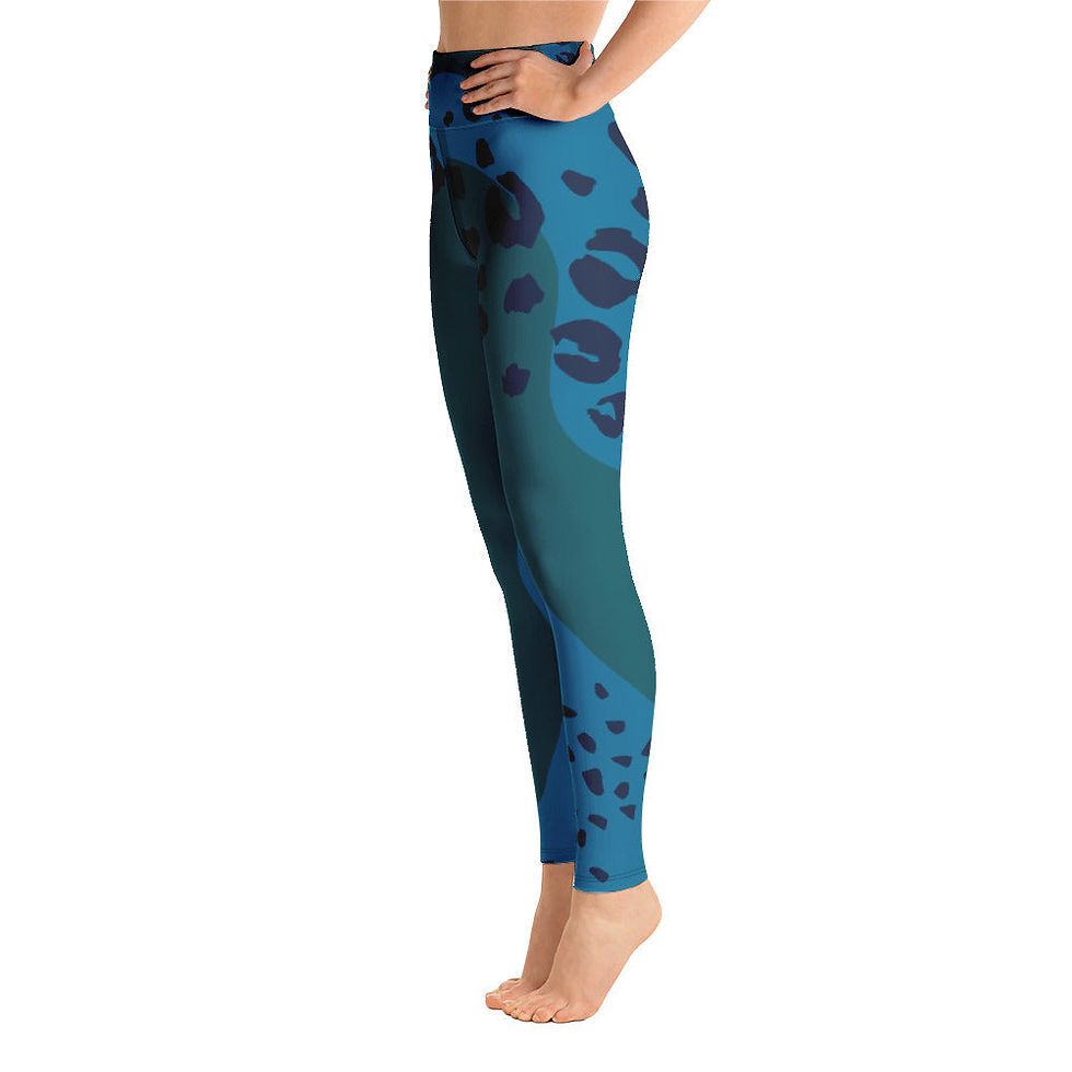 Thumbnail: Women's Tropical Leopard Shark Yoga Leggings