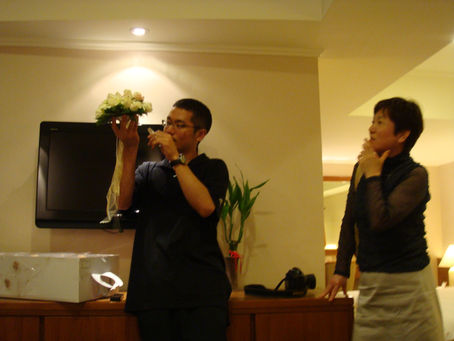 2009年7月8日のブログ「新郎とブーケ」