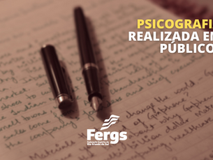 Psicografia realizada em público?