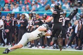 Oregon Ducks defensive tackle pressuring the offense during the Capital One Orange Bowl