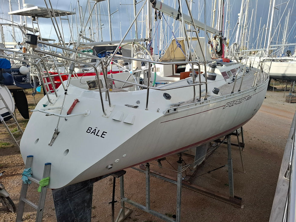 The Beneteau First 405 is highly regarded for its excellent sailing performance. Designed by Jean Berret and introduced in the late 1980s, the First 405 is a performance cruiser that strikes a balance between speed, comfort, and ease of handling