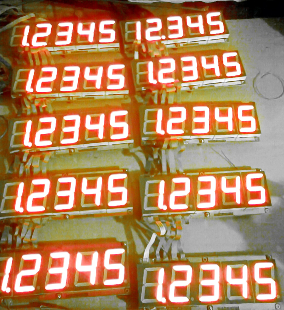 10-Price Display When It's Turned On.