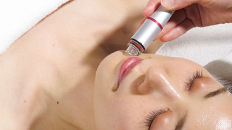 유지보수 하이드로 스킨 페이셜이 출시되었습니다!