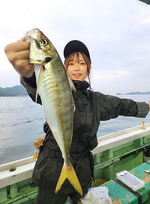 女性の釣イメージ