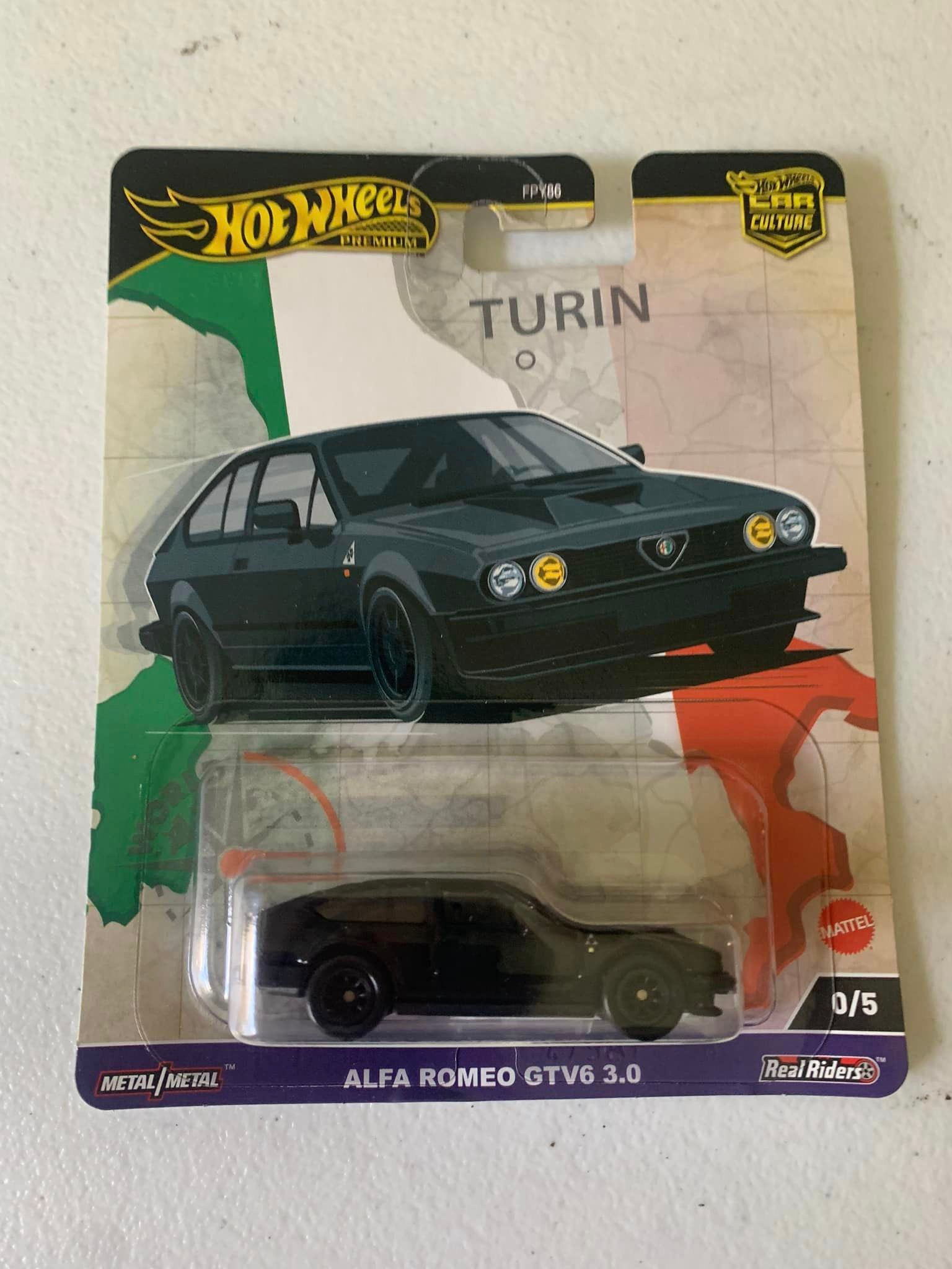 HotWheels World Tourin Chase Alfa Romeo GTV6 3.0