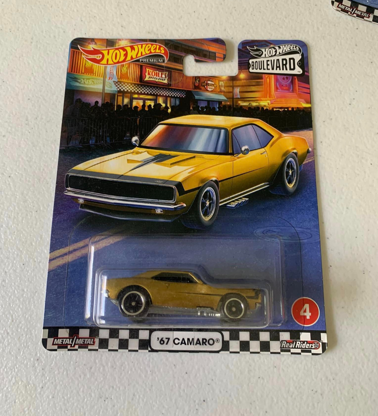HotWheels Boulevard #4 '67 Camaro #4
