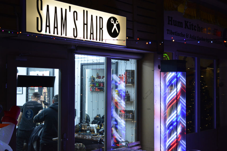 Digitale Markenpräsenz von Saam’s Hair nach strategischer Neuausrichtung