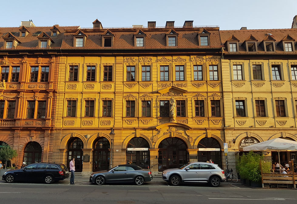 Würzburg, Barocke Häuser, Neubaustraße