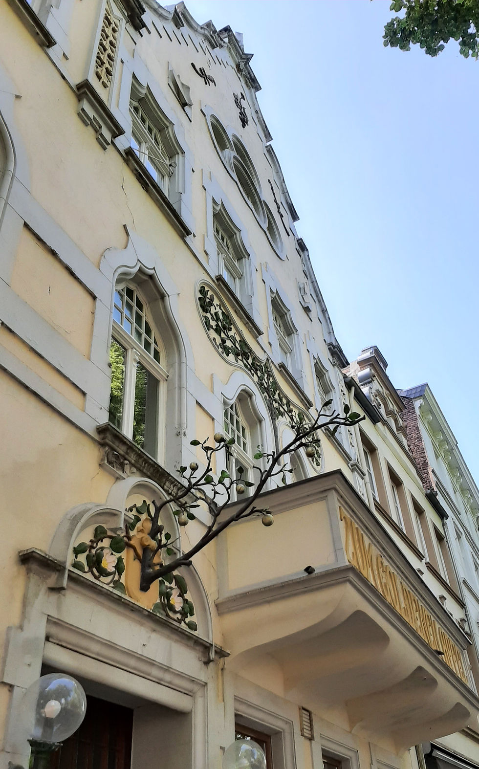Luxemburger Platz, Kevelaer, Hotel zum goldenen Apfel