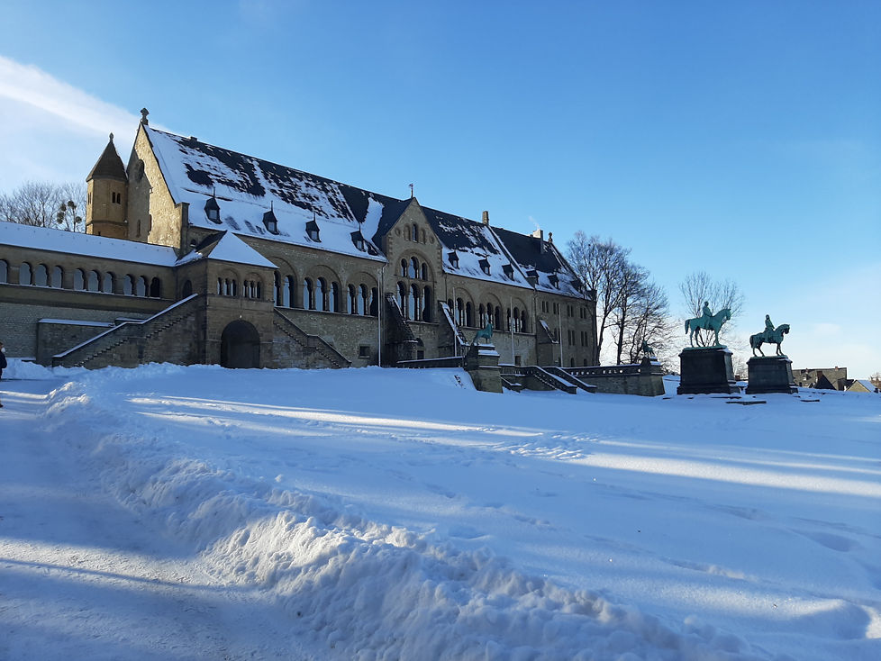 die Goslarer Pfalz im Winter