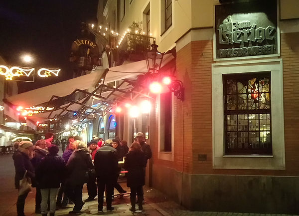 Düsseldorf Altstadt, Uerige, Old Town