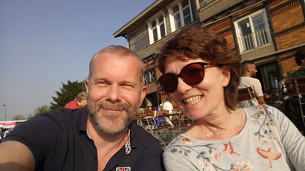 Wuppertal, Nordstadt, Gründerzeitarchitektur, Mirker Bahnhof, Utopia-Stadt, Claudia und ich