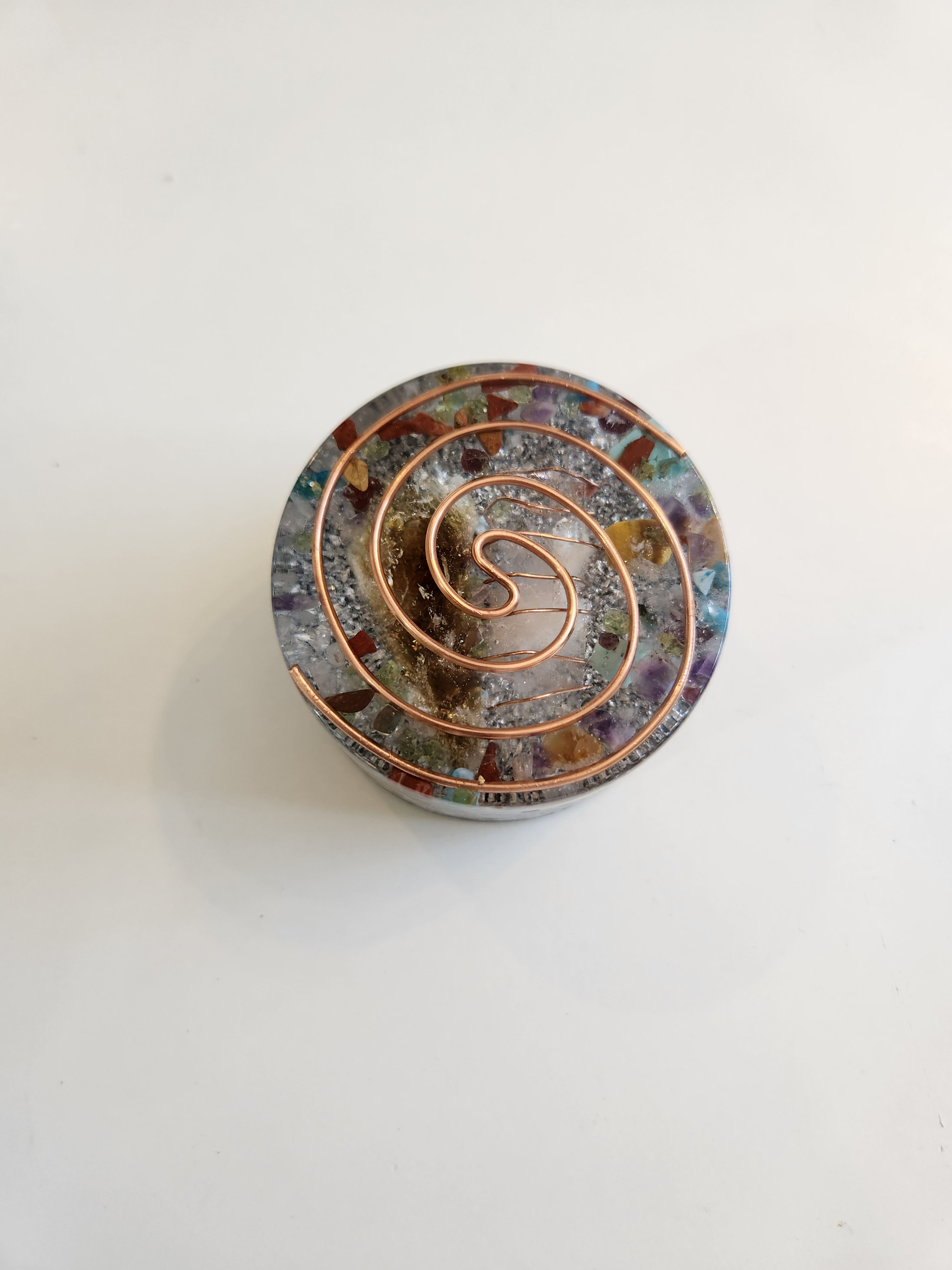 אורגונייט שולחני קטן