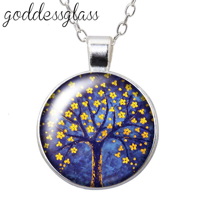 Thumbnail: A designed pendant for children