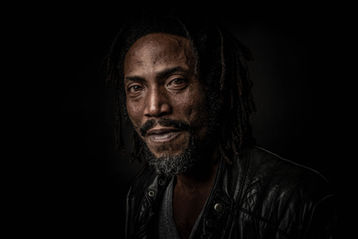 PORTRAIT STUDIO - SÉRIE NOIRE