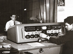 CRÓNICA | LA RADIO EN COLOMBIA (((AL AIRE)))