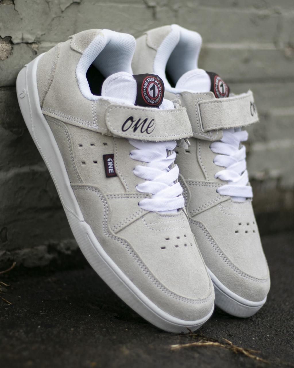 STAMINA FULL WHITE