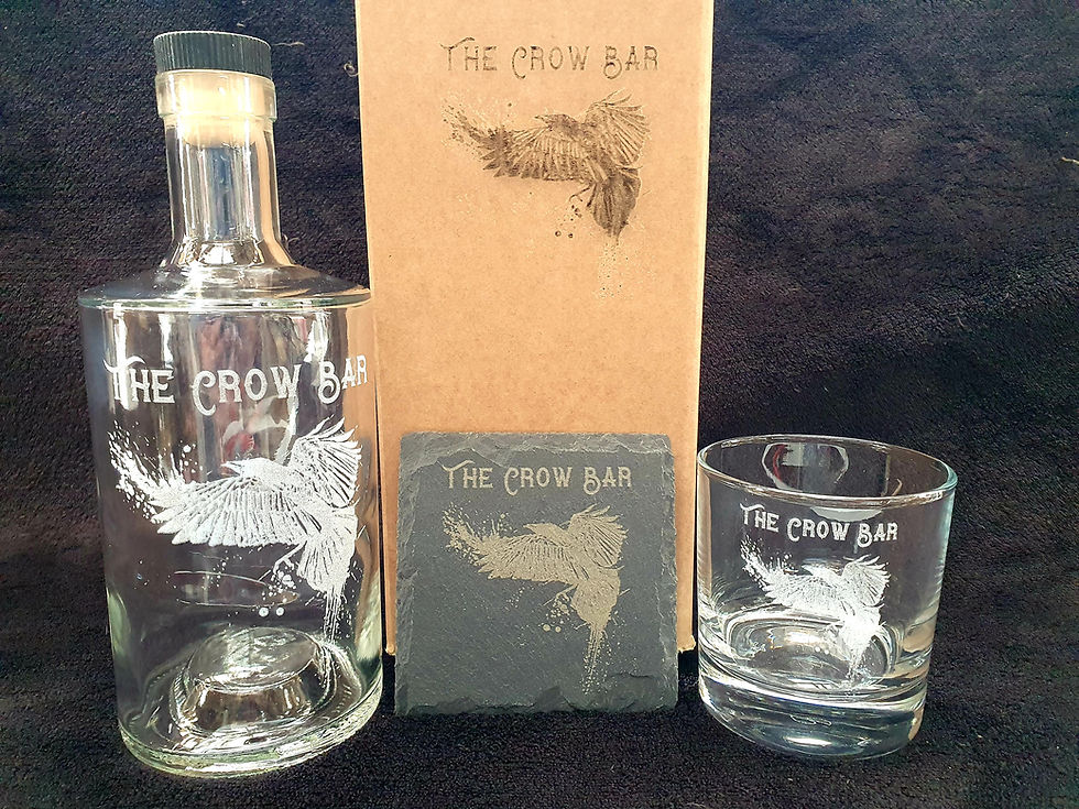 Design your own Decanter box set with your unique personalised design