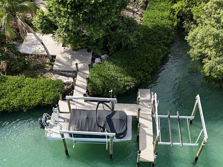 3 Reasons To Choose Deck and Dock Replacement Over Repairs