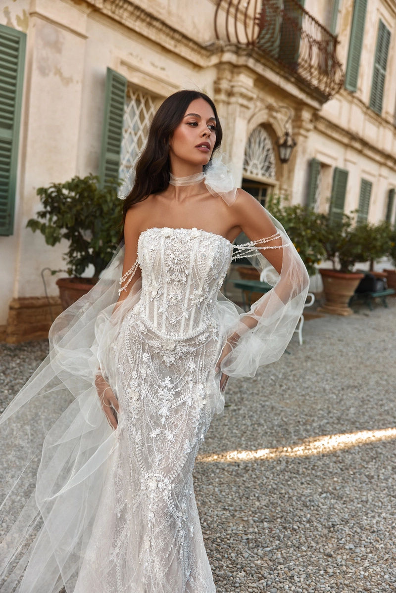 Arabella Wedding Dress by Oksana Mukha