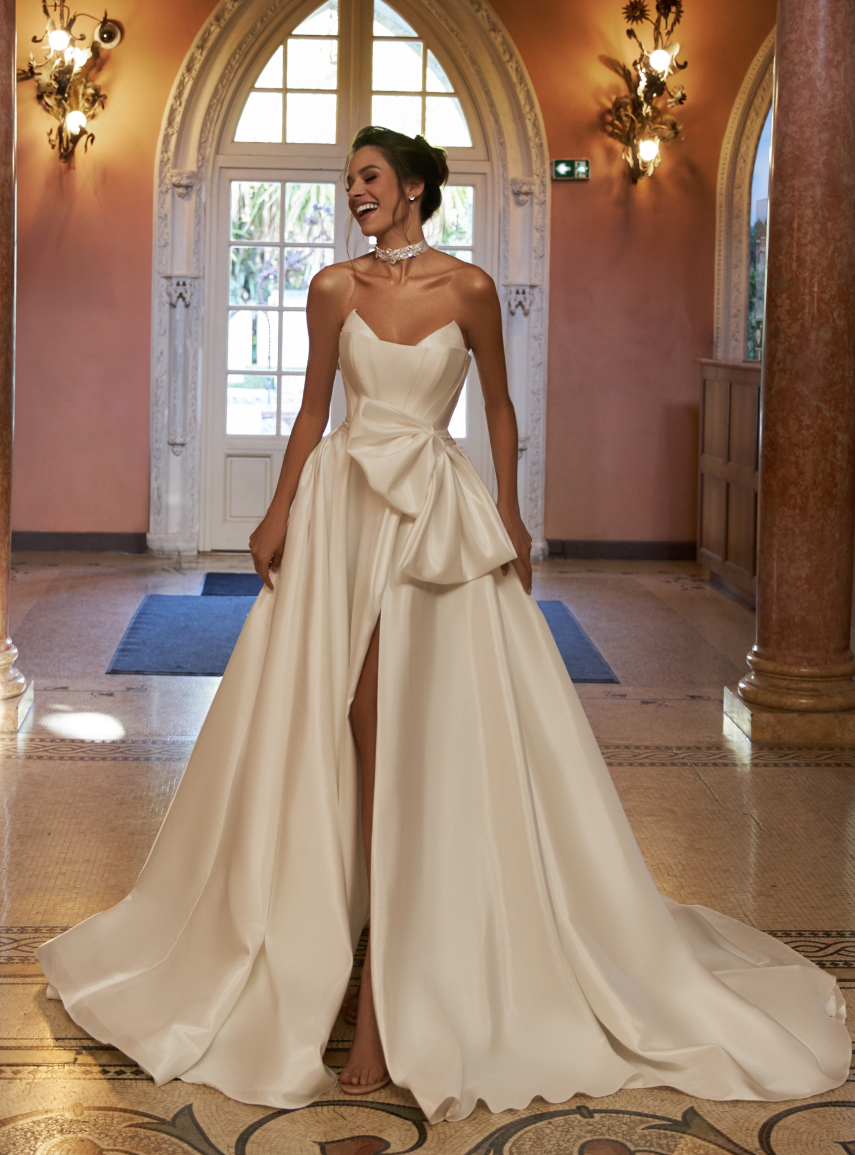 Eliza Wedding Dress by Oksana Mukha