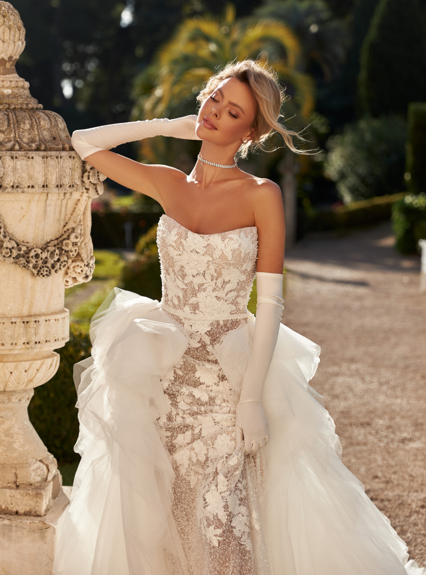 Ann Wedding Dress by Oksana Mukha