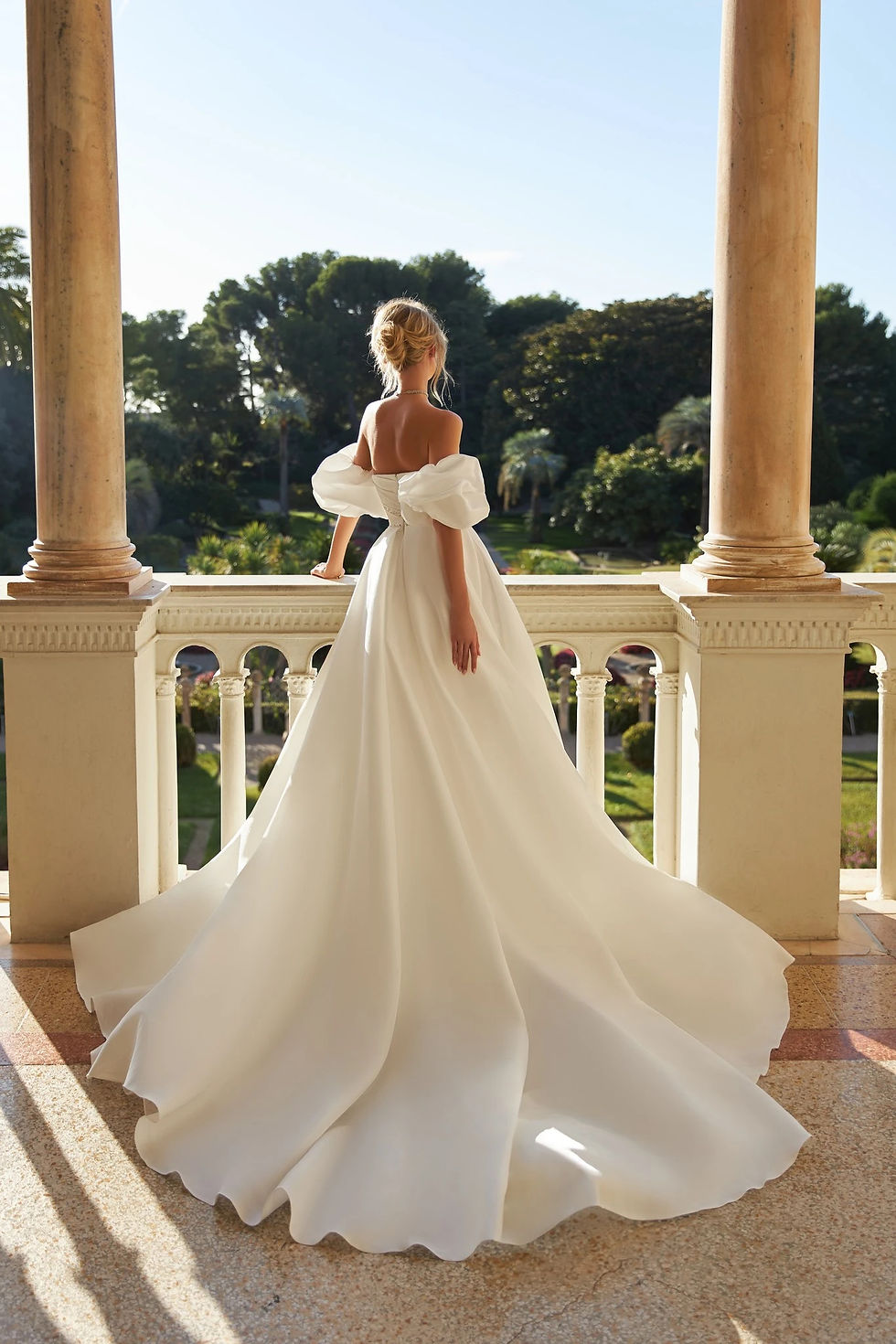 Thumbnail: Brenda Wedding Dress by Oksana Mukha