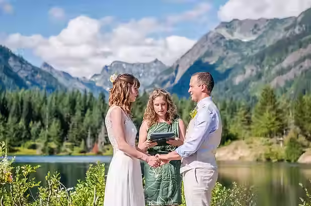 Bride from Seattle ordering her wedding dress at Milena’s Bridal