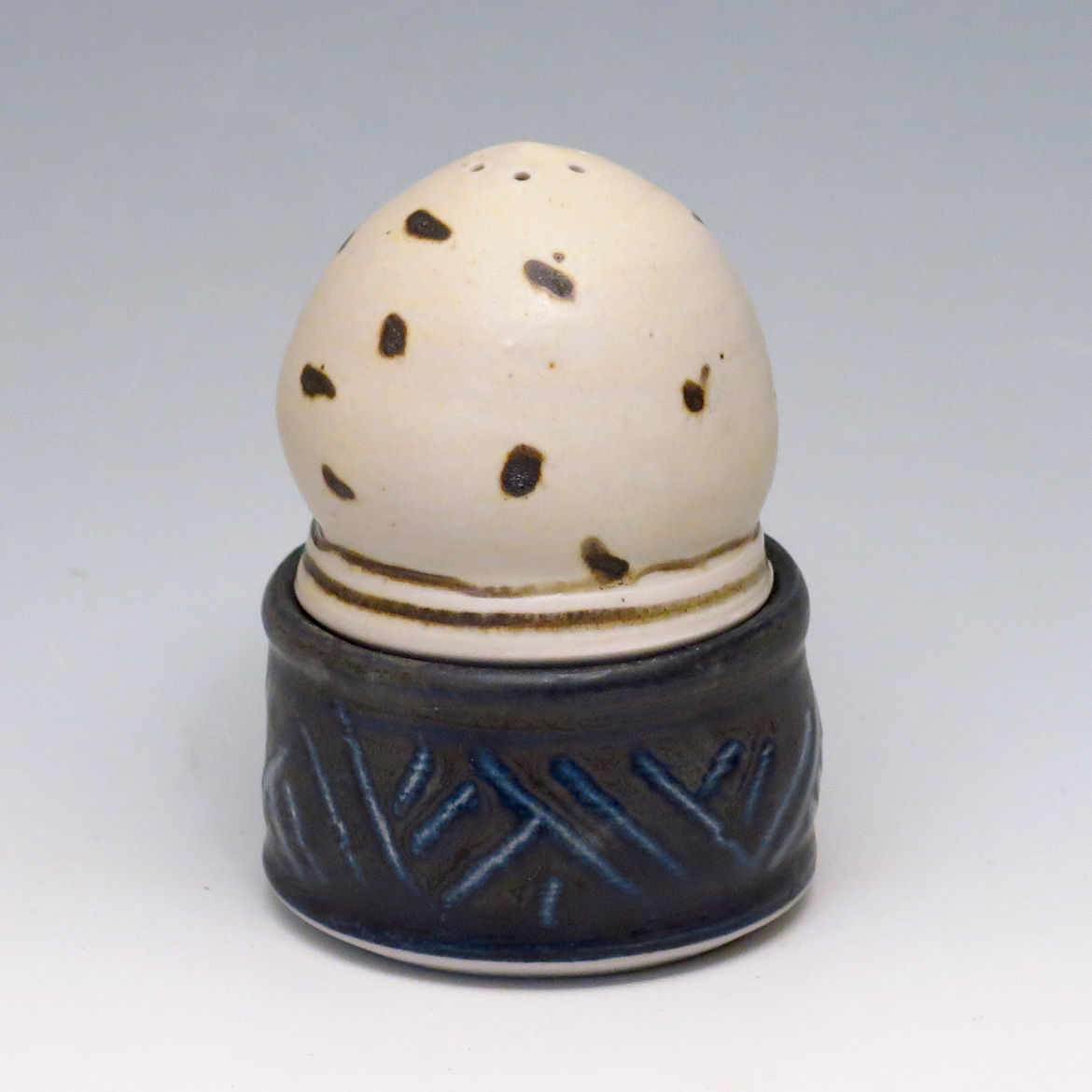 Salt and Pepper Set (1 available)