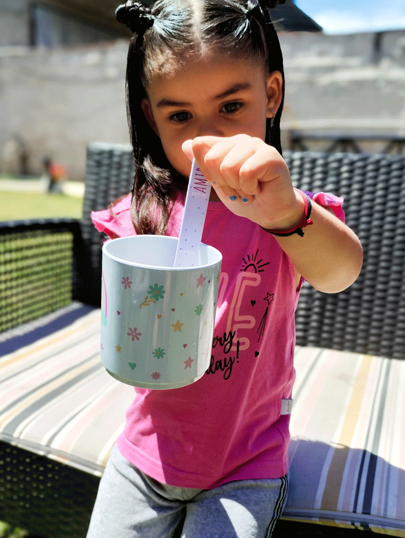 GIF-NIÑA.gif
