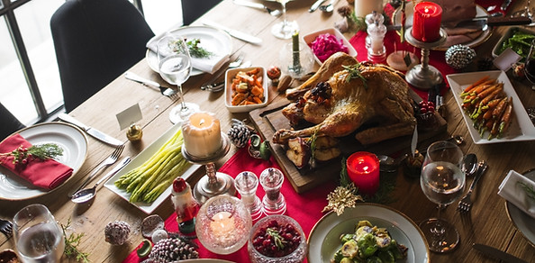 Thankgiving Dinner_edited.jpg