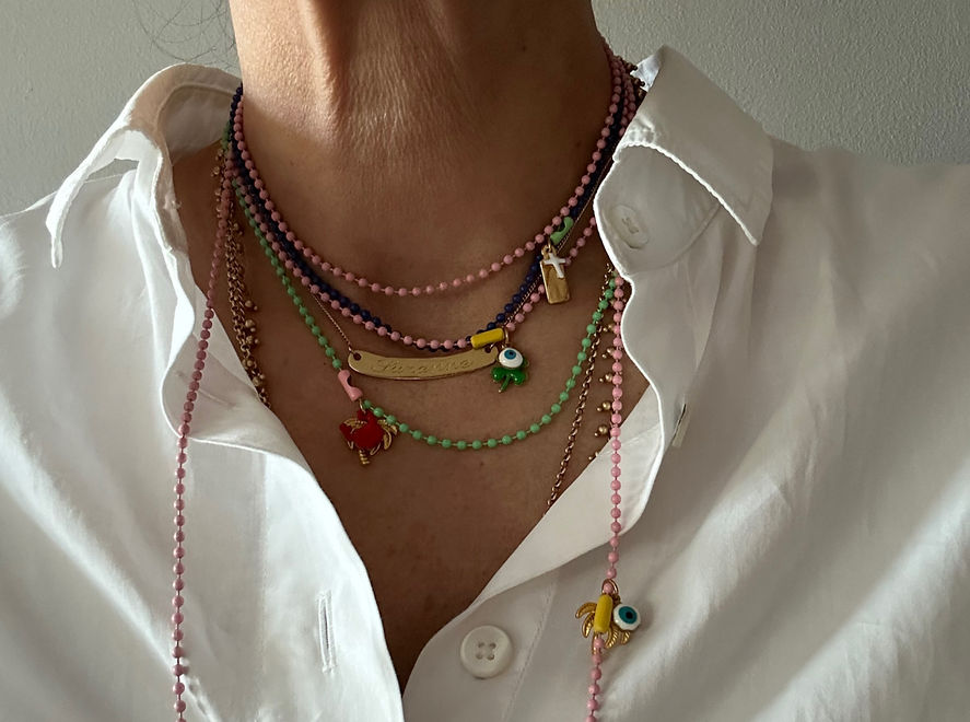 Ketting doggy lang licht roze sfeer 2_edited.jpg