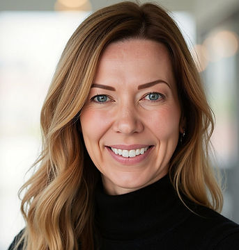 #3 - Frances Roen - headshot small (1).jpg