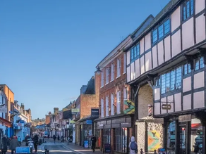 A Winning Partnership: PSP Helps Godalming BID Secure Early Cost Reductions