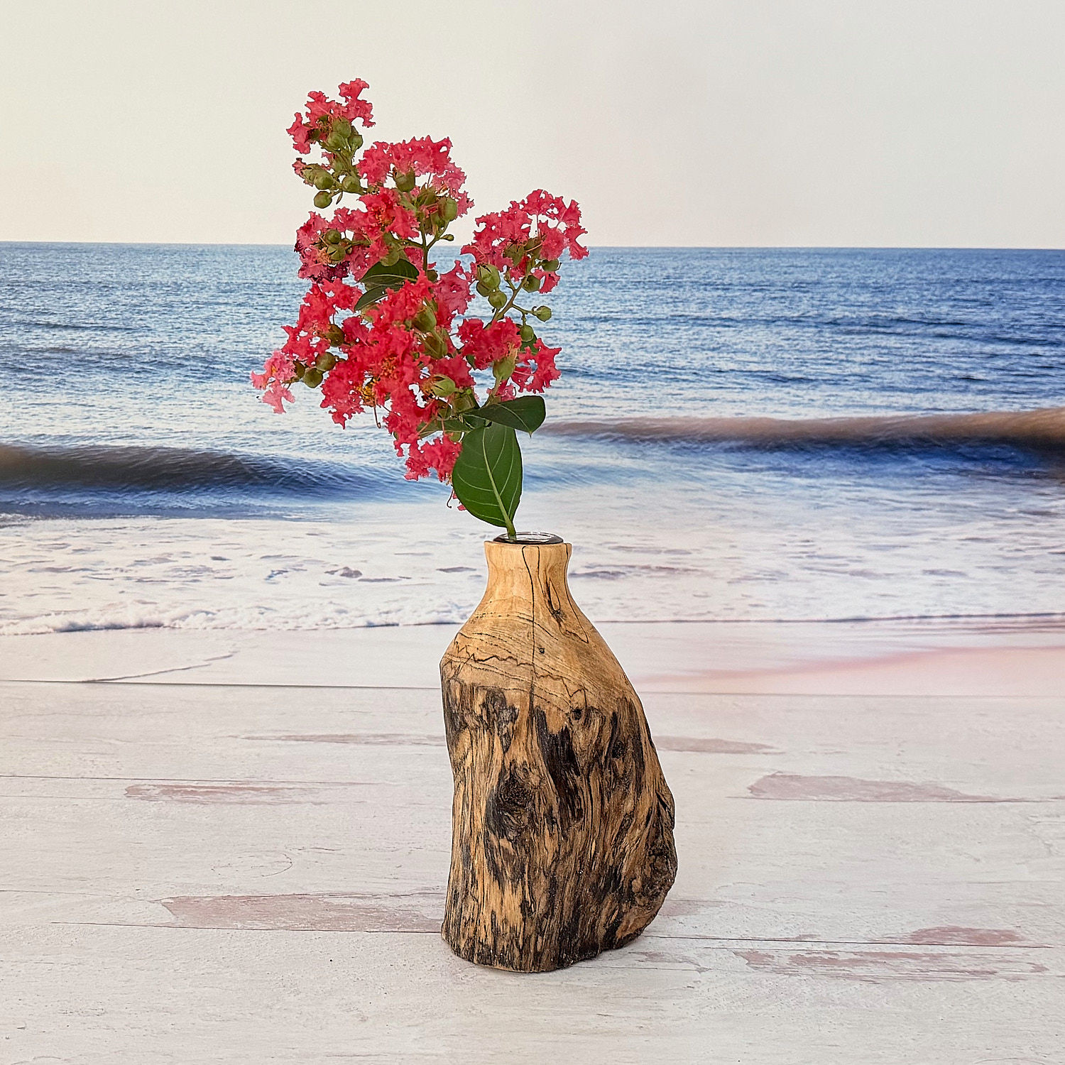 Handcrafted Driftwood Vase 013 displaying natural wood grain