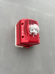 Horn strobe