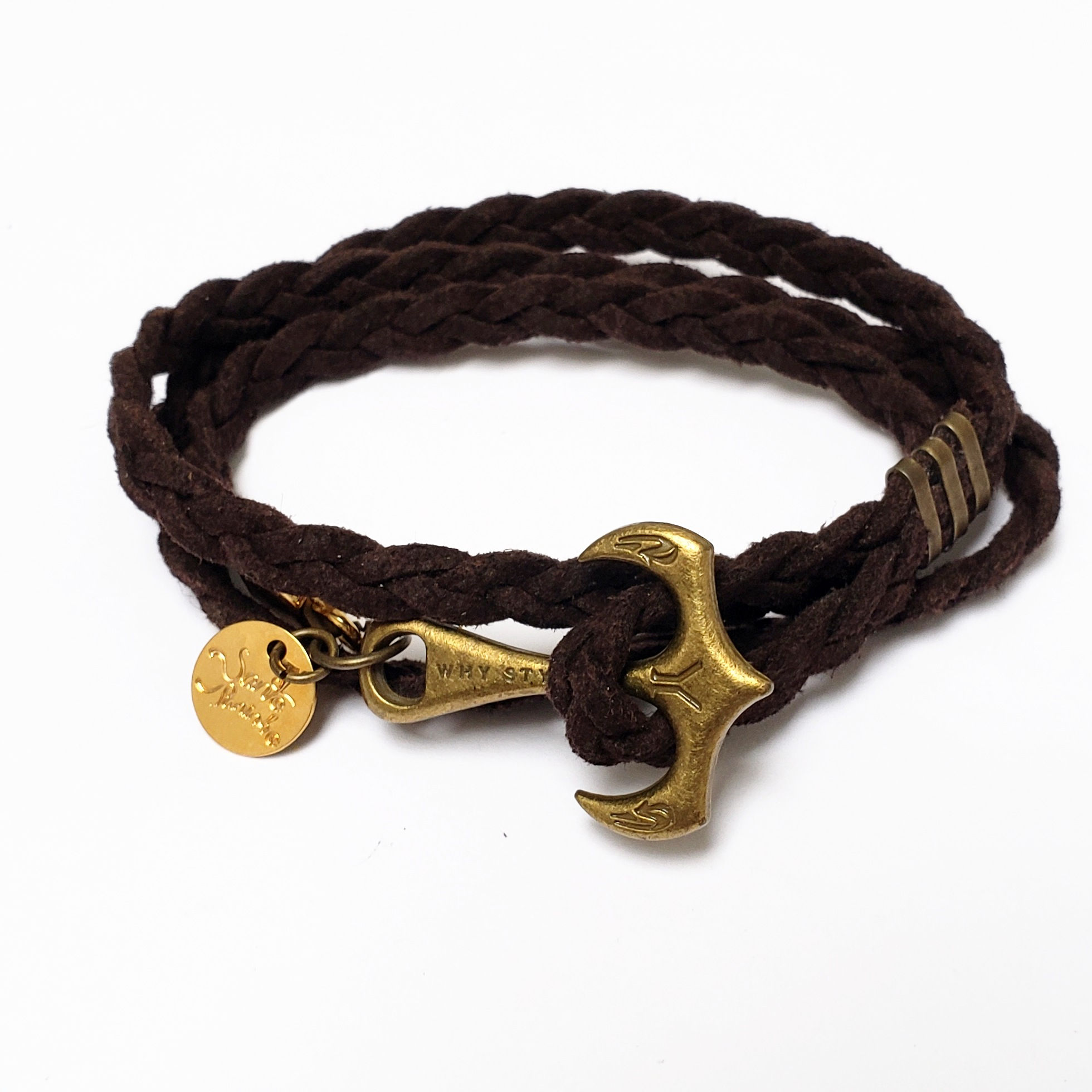 Pulseira em couro trançado e âncora 