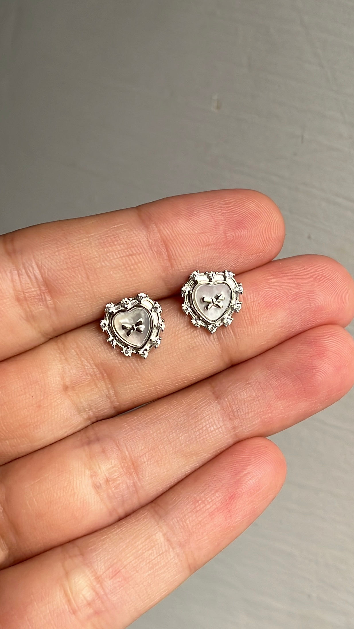 Bow n heart studs (S925)