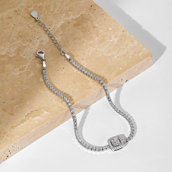 Thumbnail: Luxe cushion cut tennis bracelet 