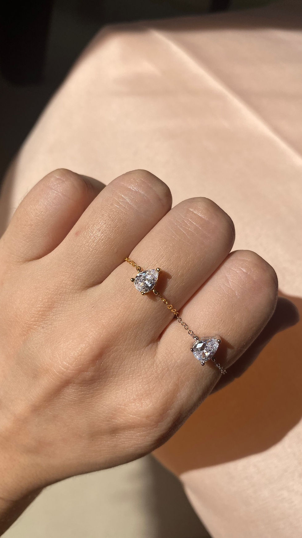 Thumbnail: Pear cut adjustable chain ring (S925)  